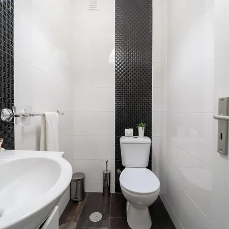 Διαμέρισμα Alvares Araujo - Familiar Perto Da Estacao De Comboios