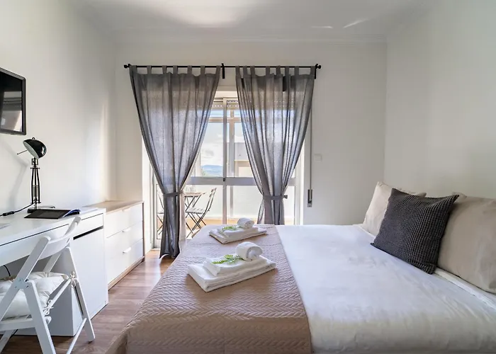 アパート Alvares Araujo - Familiar Perto Da Estacao De Comboios ブラガ