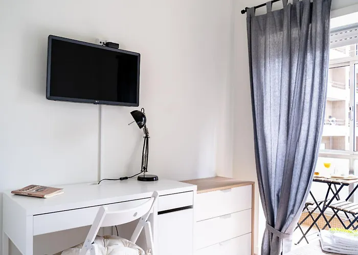 アパート Alvares Araujo - Familiar Perto Da Estacao De Comboios